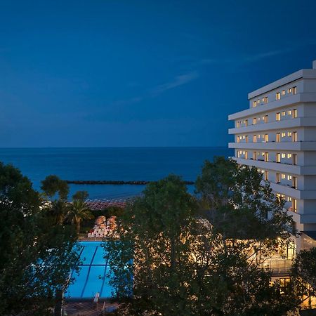 Serena Majestic Residence Montesilvano Marina Eksteriør bilde